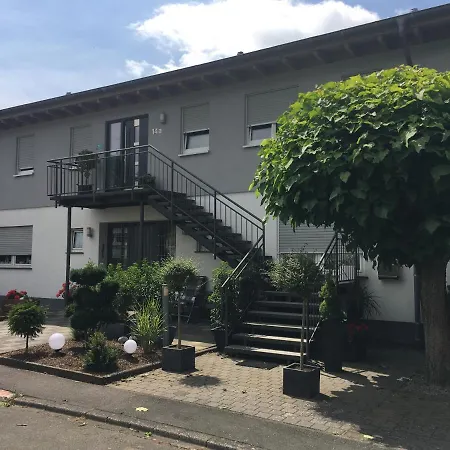 Hanne's Gaestestudio Osann-Monzel